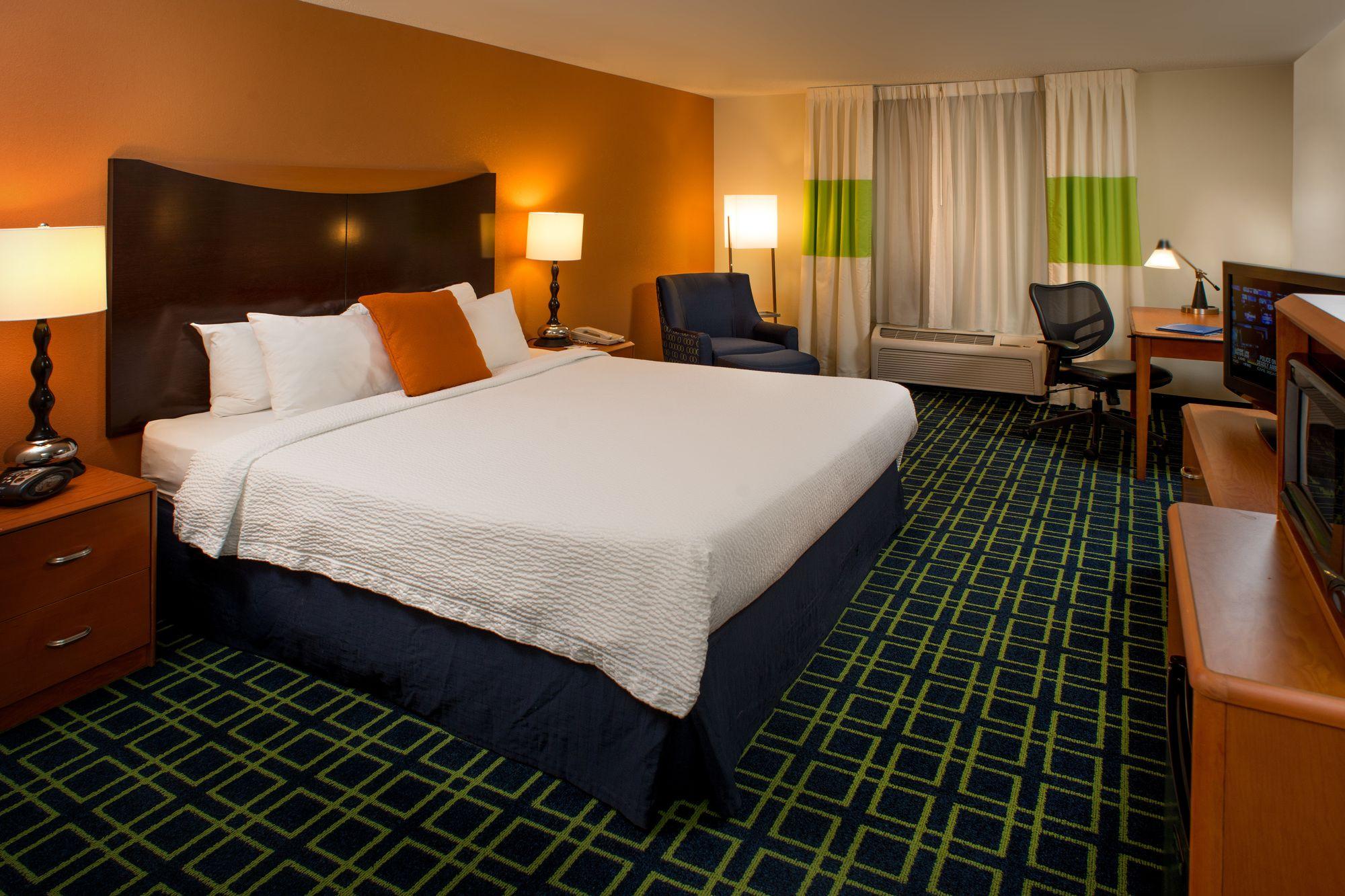 Best Western Plus Beckley Inn Екстериор снимка