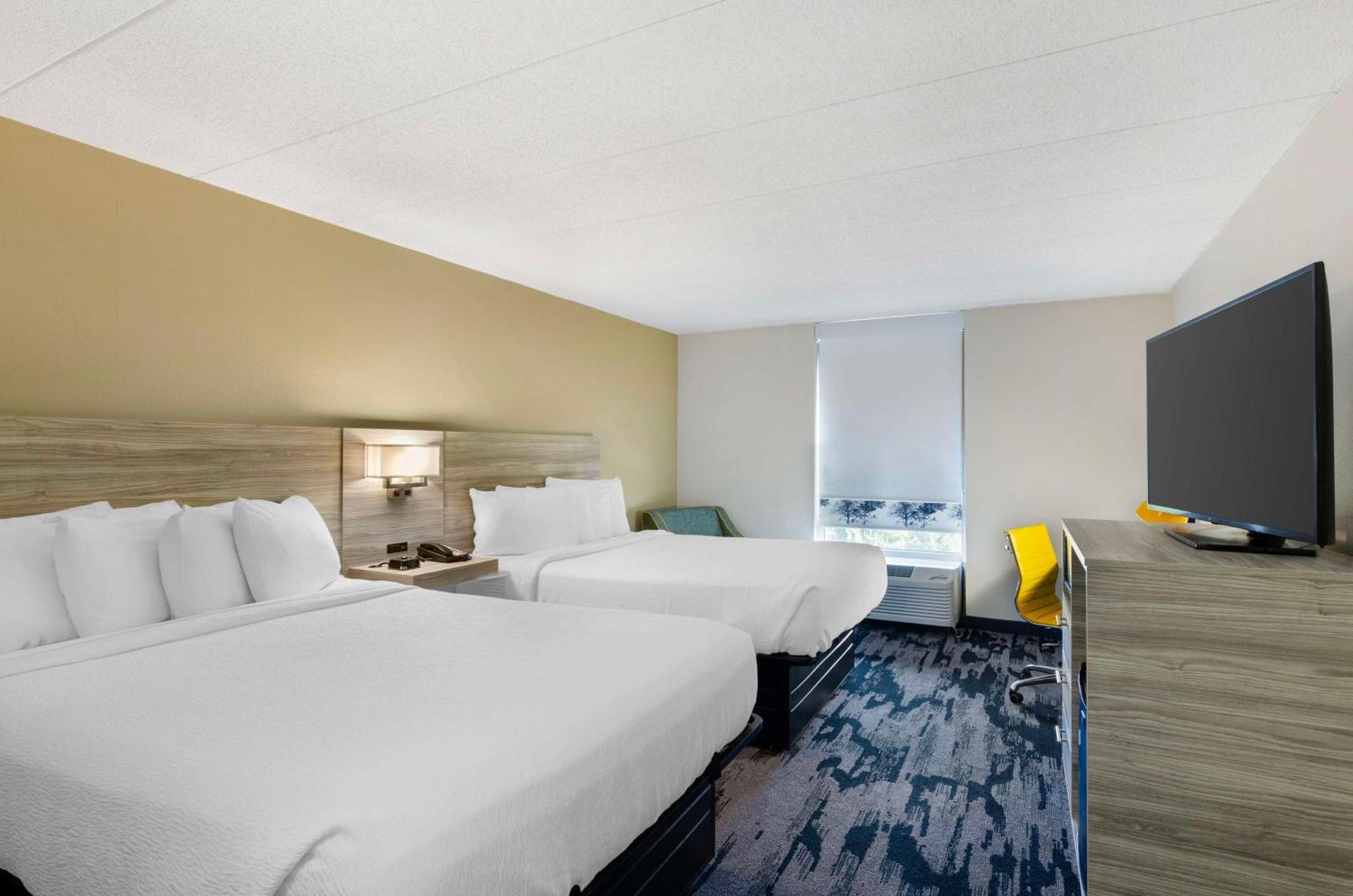 Best Western Plus Beckley Inn Екстериор снимка